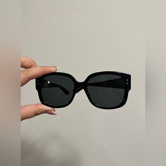 Womens Christian Dior studded Sunglasses (large) with Dior Case - Picture 4 of 10